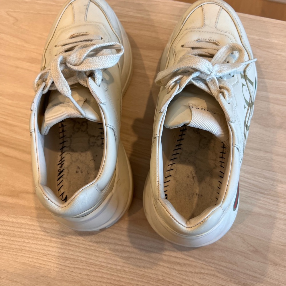 Gucci Sneakers *AUTHENTIC* - Picture 5 of 6